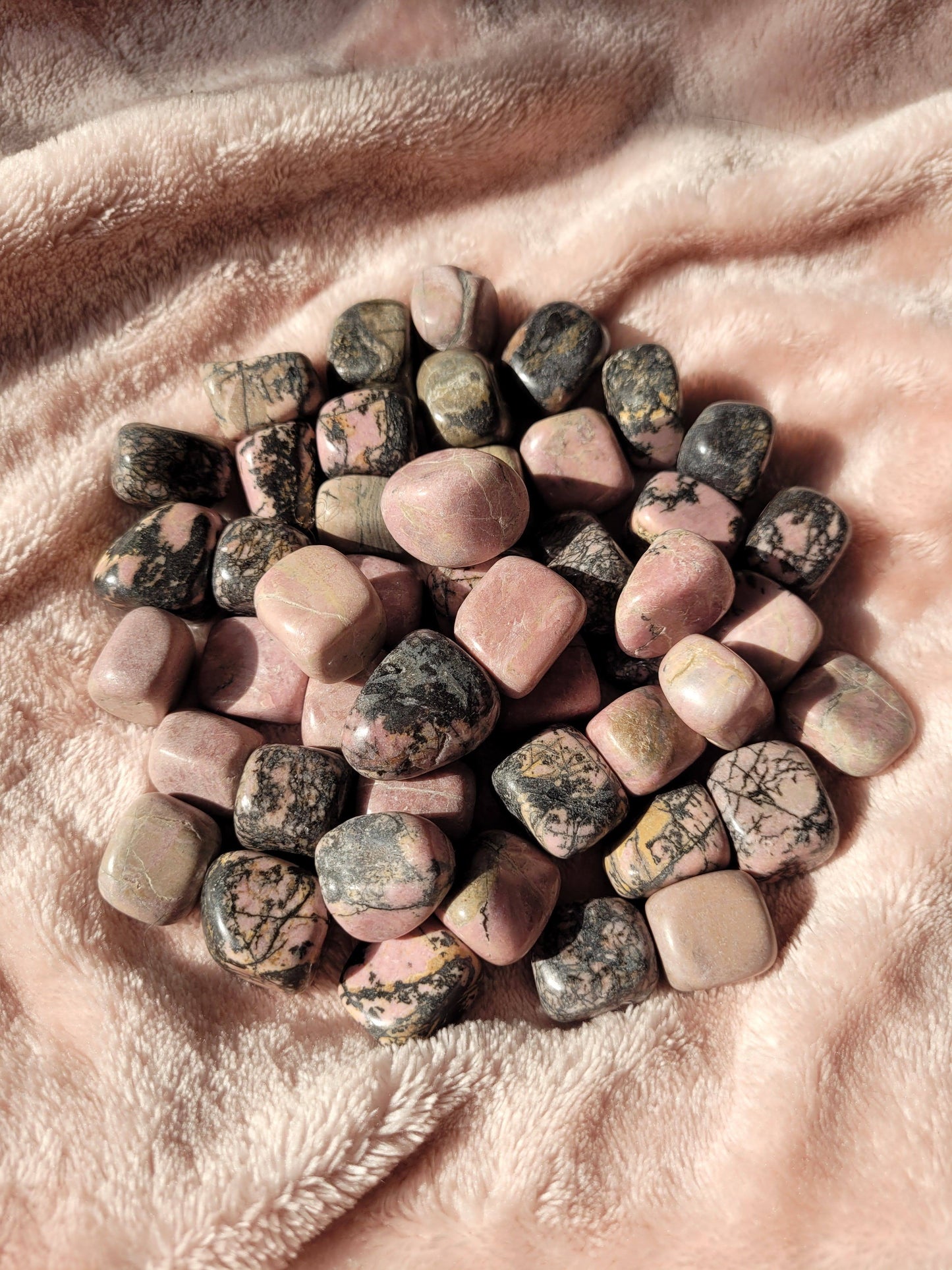 Rhodonite tumble