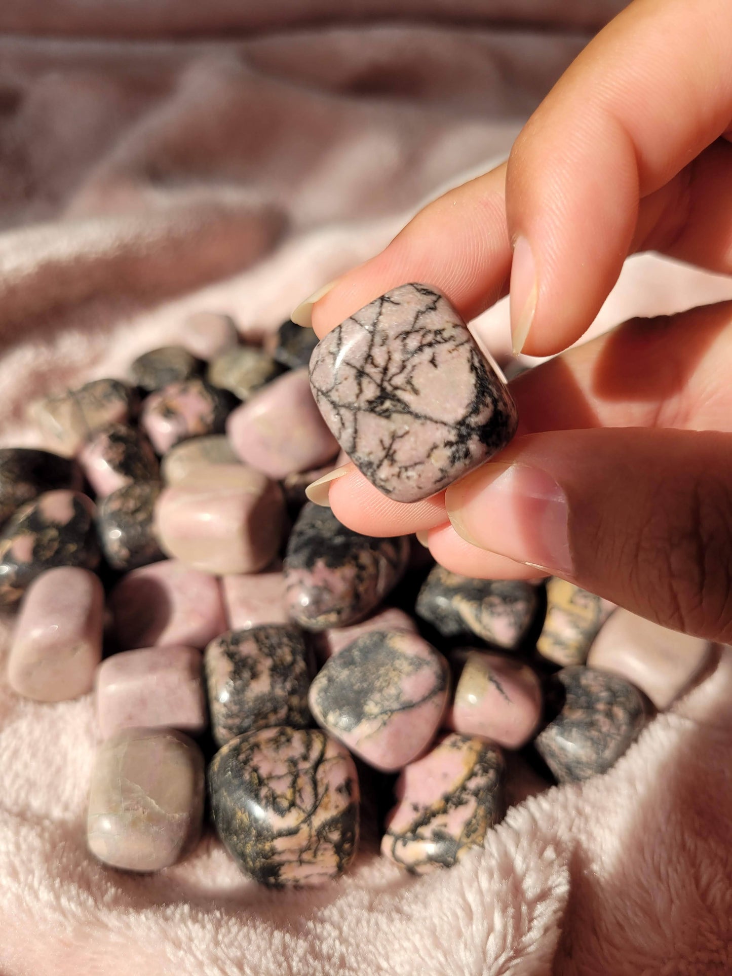 Rhodonite tumble