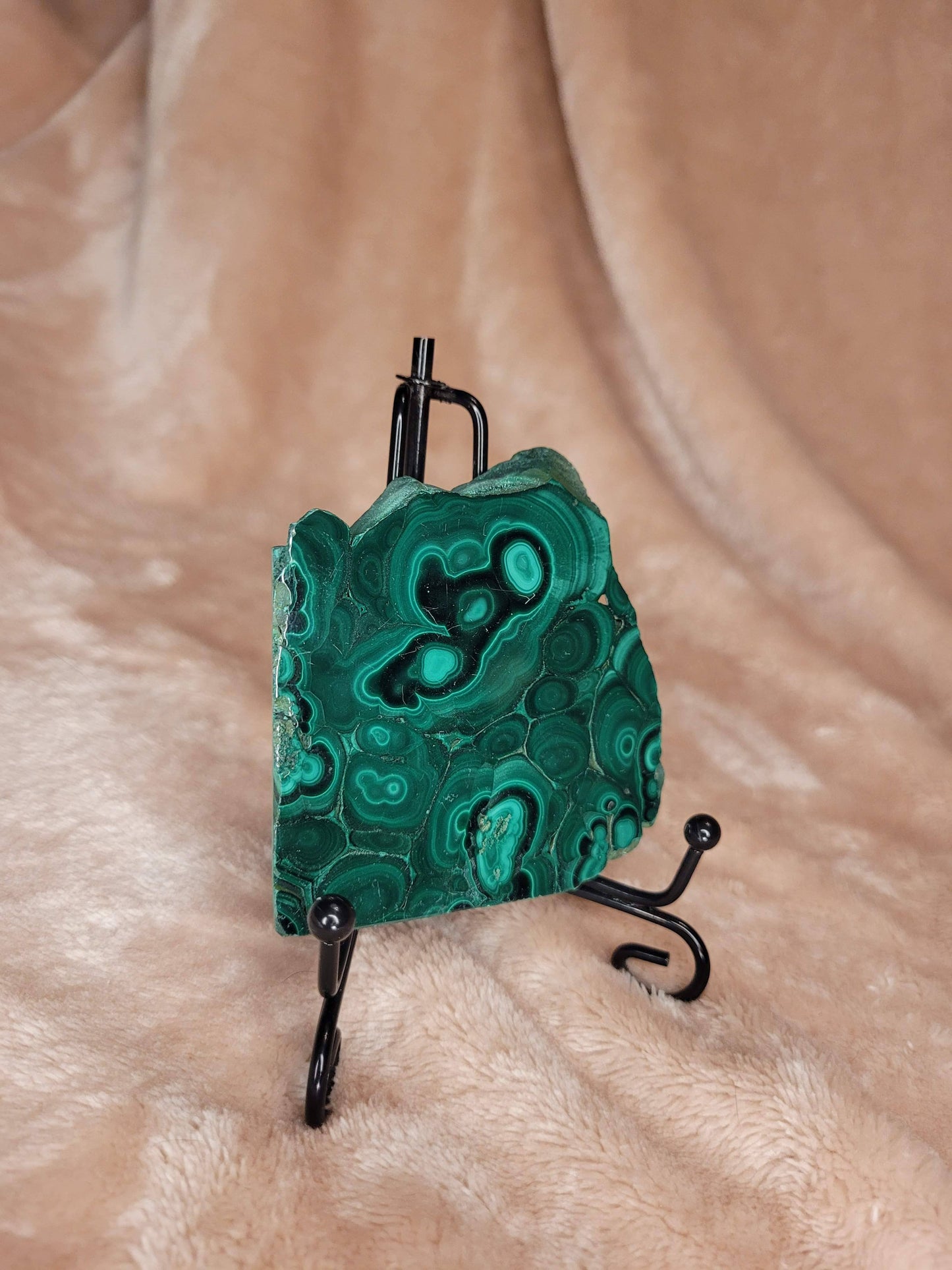 Malachite slice stand