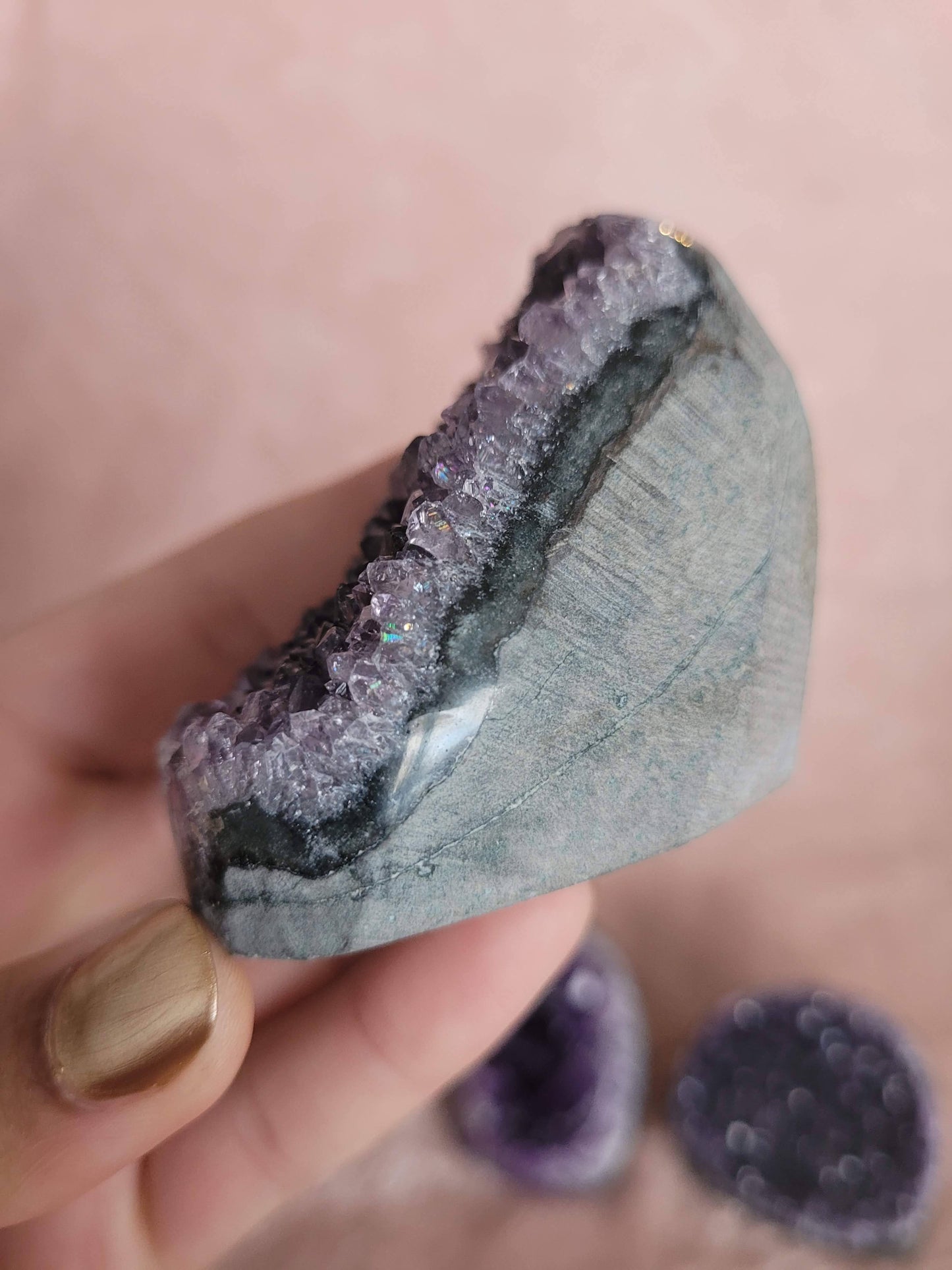 Amethyst standing cutbase