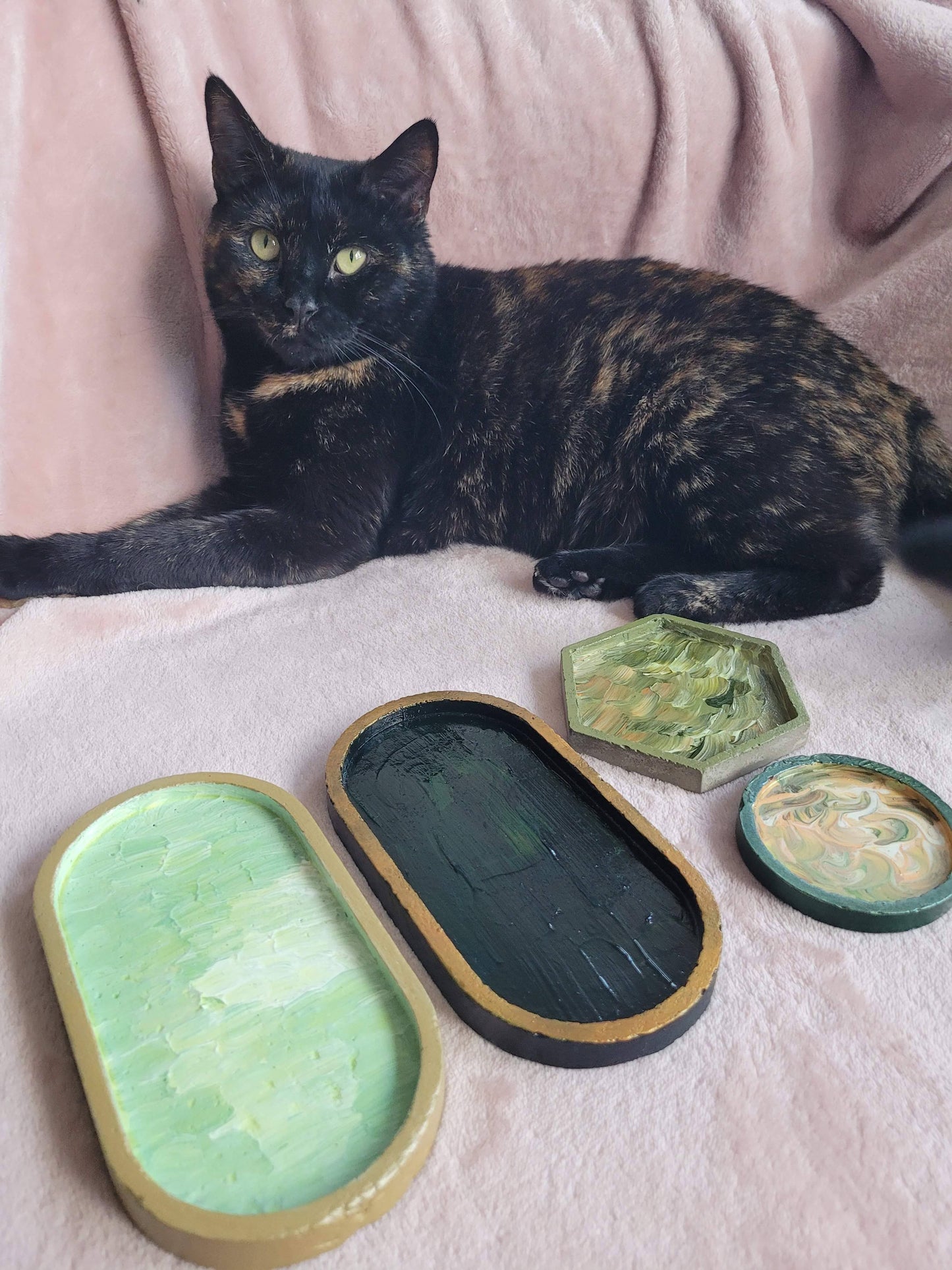 Tropical gold trinket dish