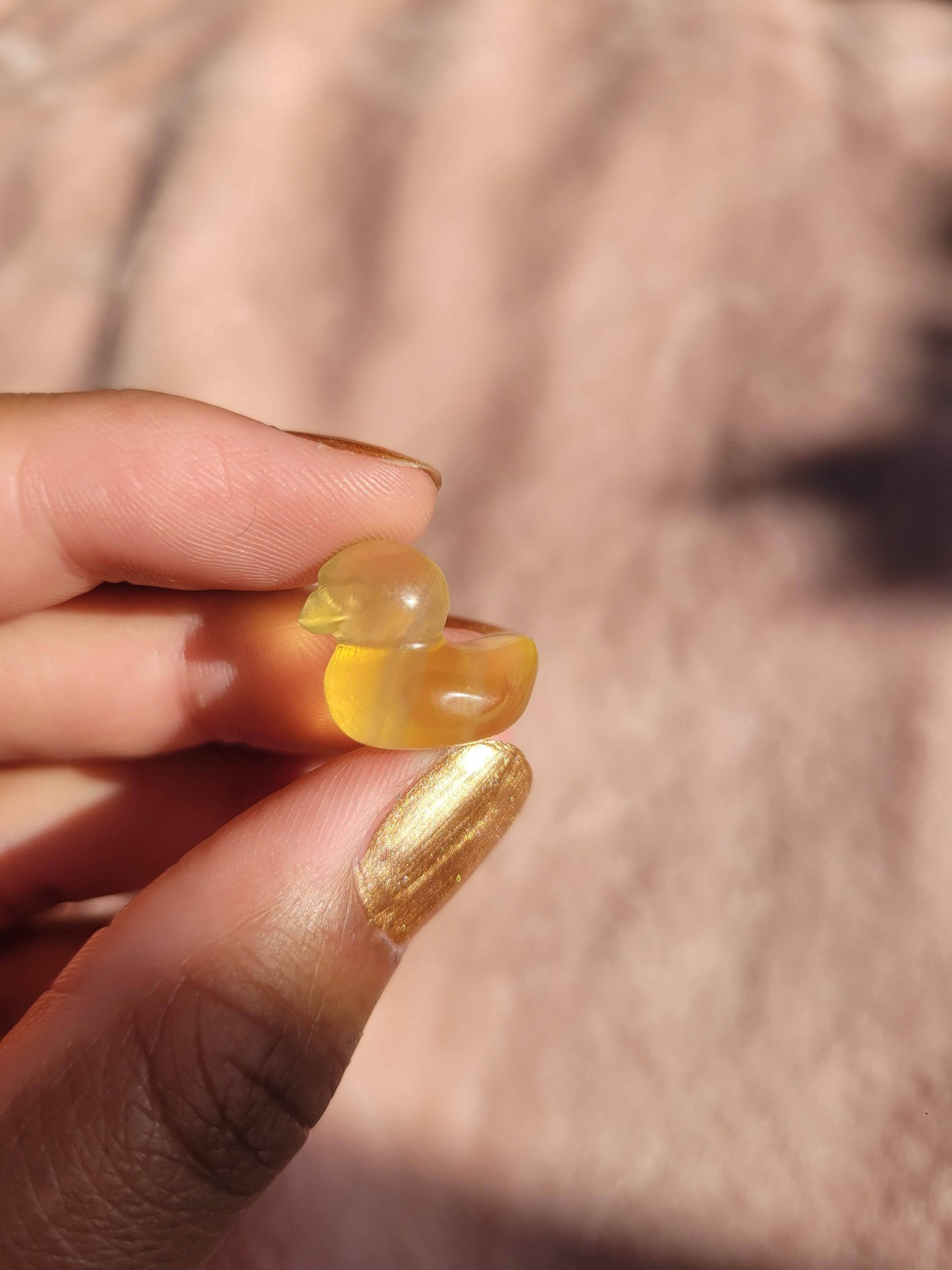 Fluorite mini yellow duck
