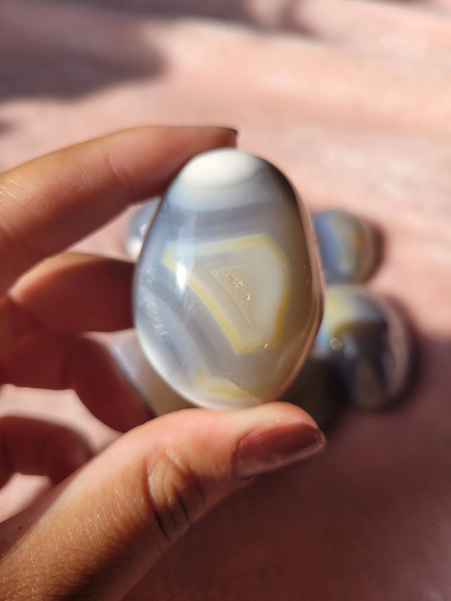 Orca Agate calm palm A