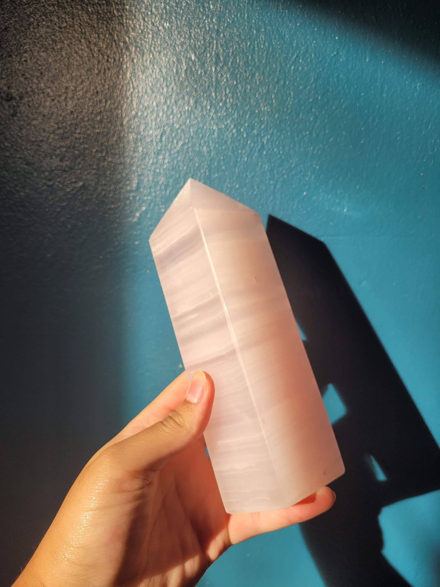 Mangano Calcite Obelisk